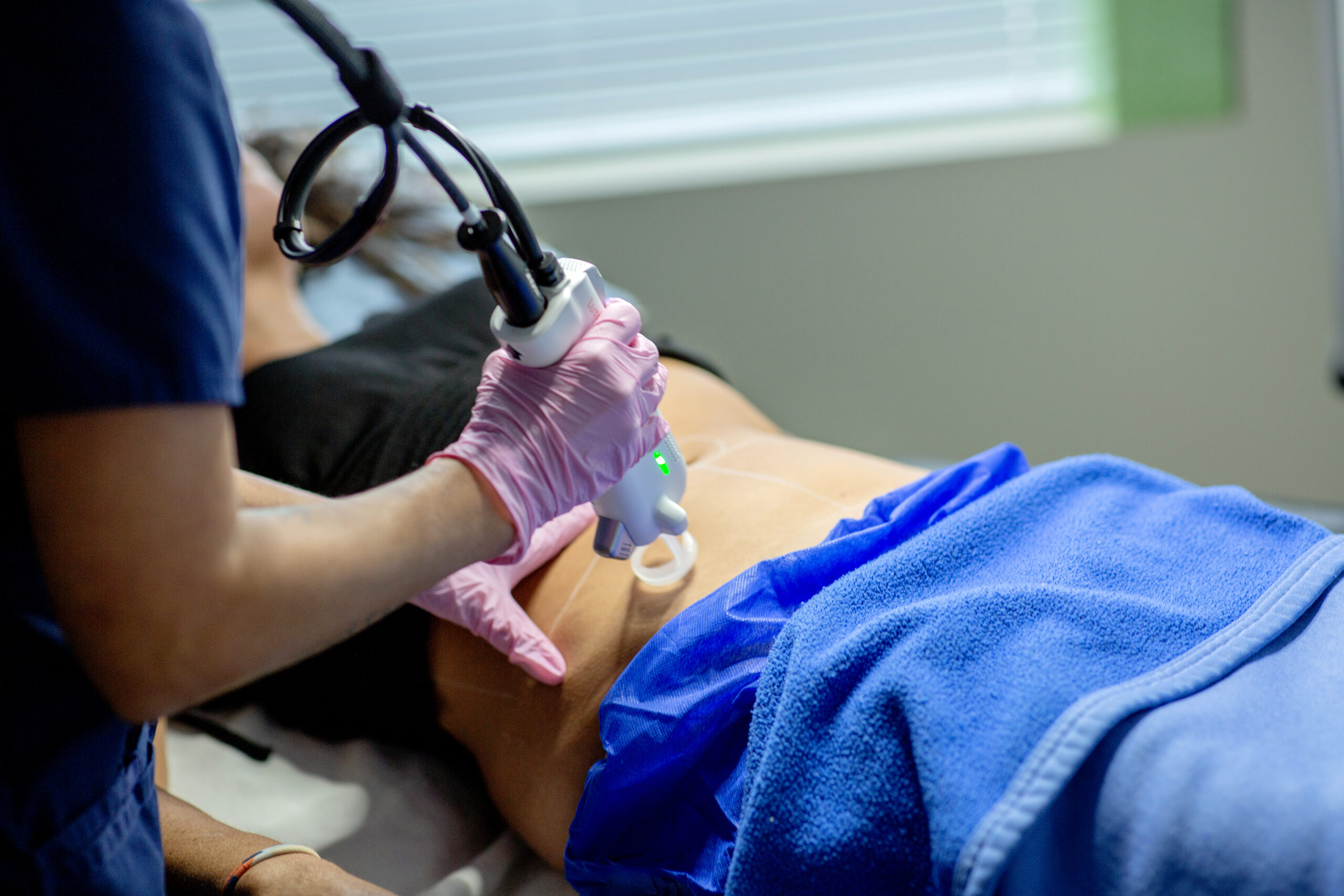 Seiff Center team member providing patient care in a clinical setting