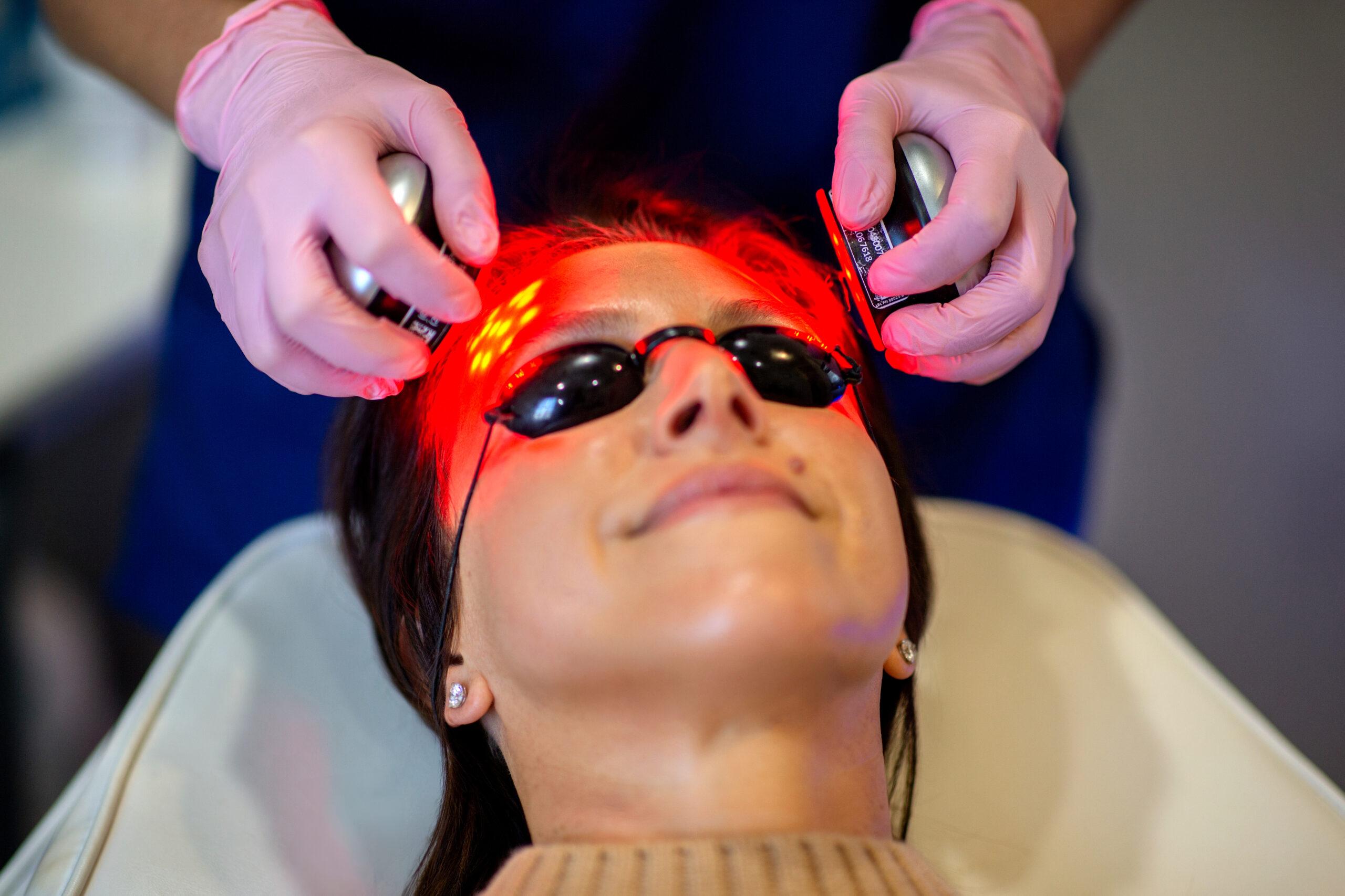 Patient receiving non-invasive skin tightening treatment at Seiff Center