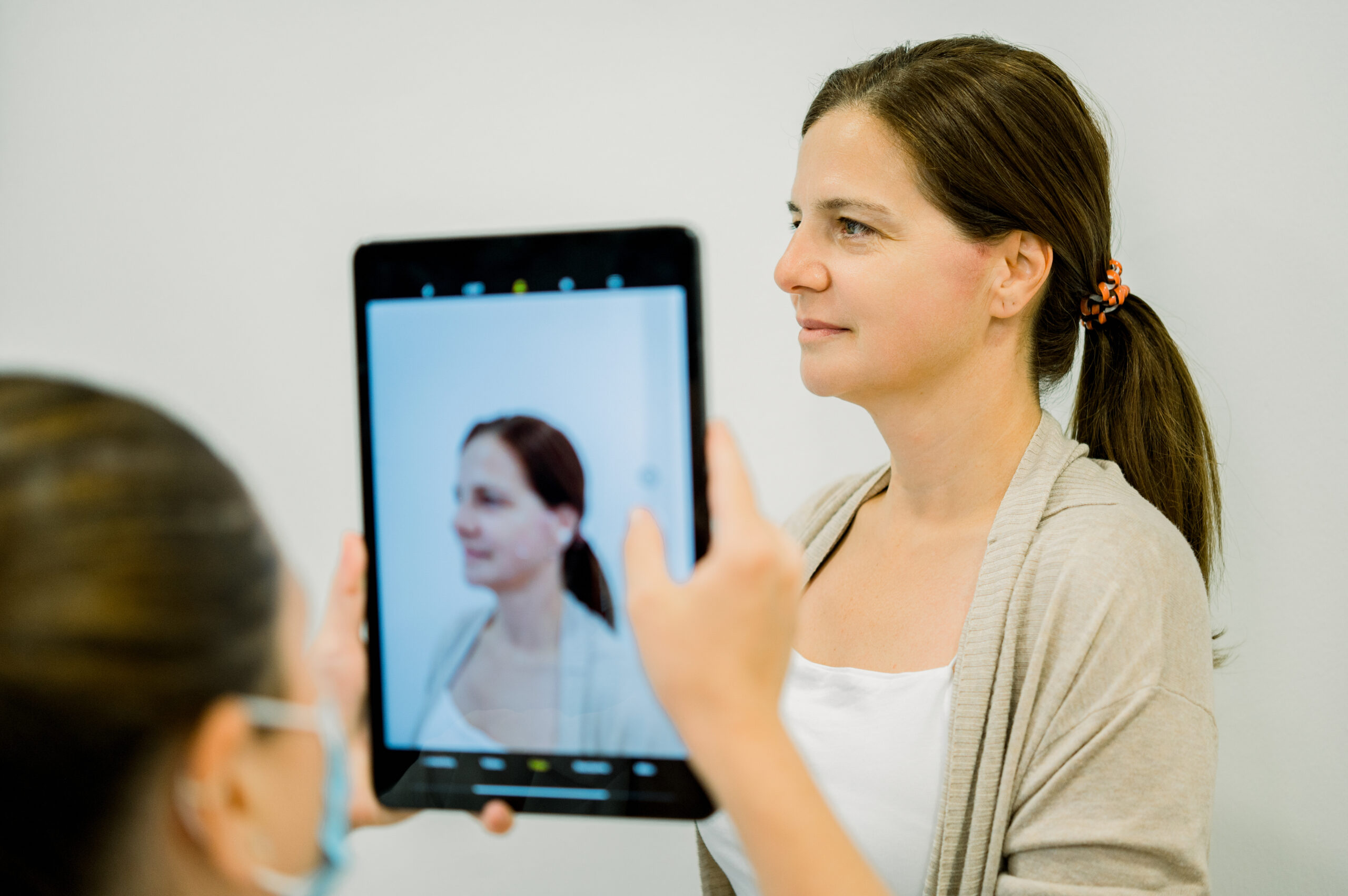 Seiff Center aesthetic injector administering Botox in a clinical setting